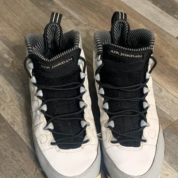 Nike Air Jordan 9 IX Retro OG Barons Size 5.5Y - Picture 4 of 7
